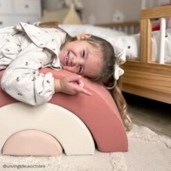 Arc-en-ciel Empilable MILO En Coton Bio Bois De Rose -Magasin De Périphériques Pour Enfants arc en ciel 3 coloris bois de rose milk nude rainbow 3 colors rosewood milk nude charlie crane OD