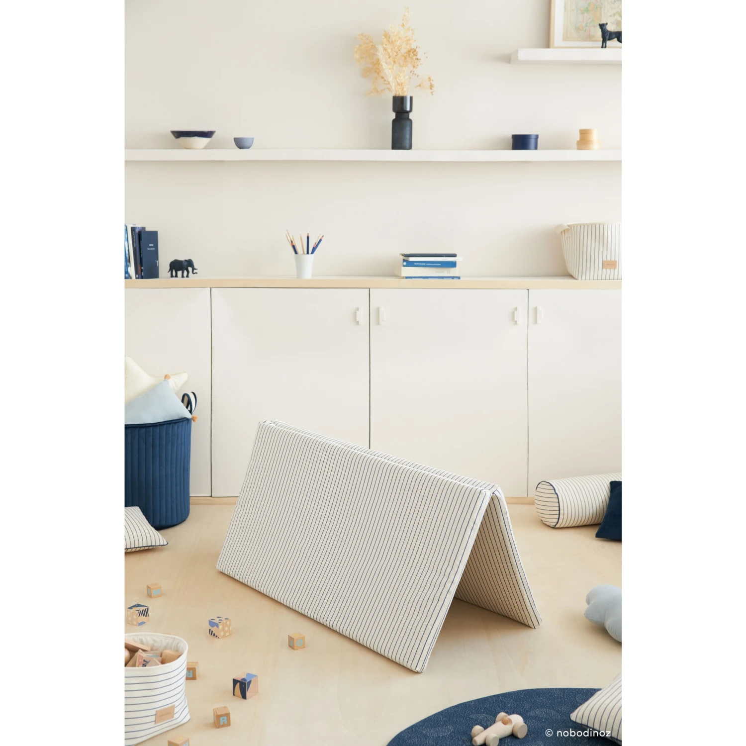 Matelas De Sol Bebop Blue Thin Stripes Natural 9 Matelas De Sol Bebop Blue Thin Stripes Natural – Image 7