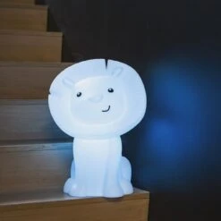 Veilleuse Hakuna Rechargeable Lion - Blanc -Magasin De Périphériques Pour Enfants hakuna ambiance blanc atelier pierre OD