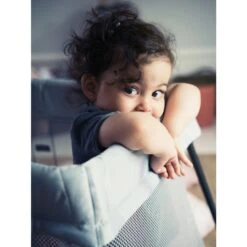 BabyBjörn Lit Parapluie Light Argent 10 BabyBjörn Lit Parapluie Light Argent -Magasin De Périphériques Pour Enfants lit parapluie light argent babybjorn OC