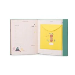 Moulin Roty Livre De Naissance Pomme Des Bois -Magasin De Périphériques Pour Enfants livre de naissance pomme des bois 80 pages moulin roty OD