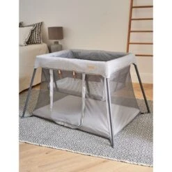 Lit Parapluie Avec Berceau Gris -Magasin De Périphériques Pour Enfants mm21 lit de voyage avec berceau parc noukies OD