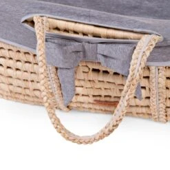 Childhome Couffin Panier Moise Natural + Matelas + Habillage Jersey Gris 7 Childhome Couffin Panier Moise Natural + Matelas + Habillage Jersey Gris -Magasin De Périphériques Pour Enfants panier moise soft cornhusk natural matelas habbilage jersey gris childhome OC