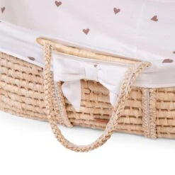 Childhome Couffin Panier Moise Natural + Matelas + Habillage Jersey Hearts 10 Childhome Couffin Panier Moise Natural + Matelas + Habillage Jersey Hearts -Magasin De Périphériques Pour Enfants panier moise soft cornhusk natural matelas habbilage jersey hearts childhome OC