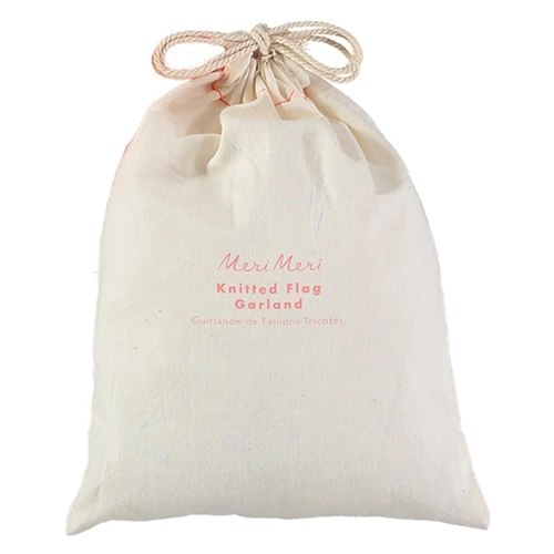 Meri-Meri Guirlande Fanions Roses Tricotés 4 Meri-Meri Guirlande Fanions Roses Tricotés – Image 2