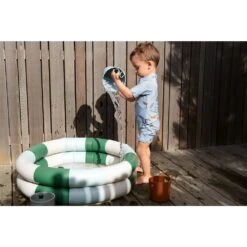 Liewood Piscine Gonflable Leonore Sea Blue/Crème De La Crème -Magasin De Périphériques Pour Enfants playtime swimgear leonore pool lw147756904 stripe sea bluecreme de la creme one size liewood seasonal 2201 liewood OC