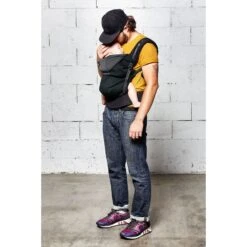 Porte Bébé Hoodiecarrier Black Forest -Magasin De Périphériques Pour Enfants porte bebe hoodiecarrier black forest love radius OJ