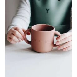 Liewood Coffret Repas Bébé Vivi Cat Mustard -Magasin De Périphériques Pour Enfants tableware vivi silicone set lw130610024 cat mustard noos liewood OC