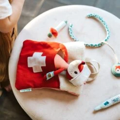 Lilliputiens Trousse Petit Docteur Alice -Magasin De Périphériques Pour Enfants trousse petit docteur lilliputiens OK